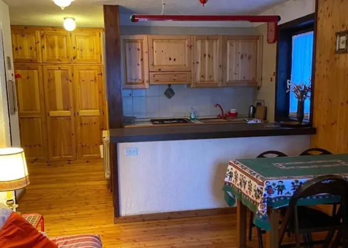 Le Chalet Du Skieur